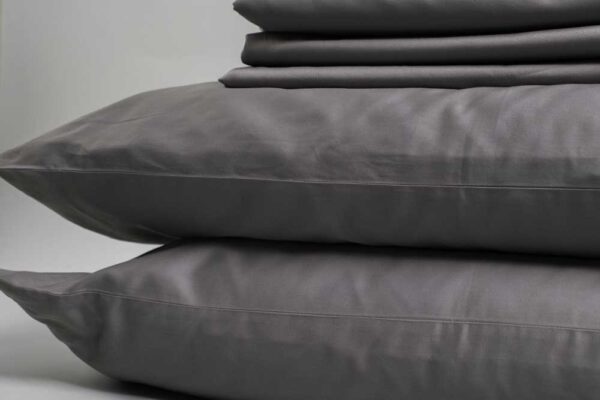 100% Organic Cotton Sateen Pillowcase Pair - Image 3