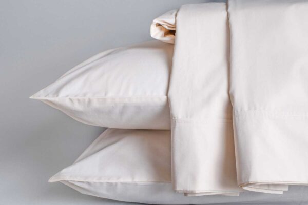 100% Organic Cotton Percale Sheet Set - Image 3